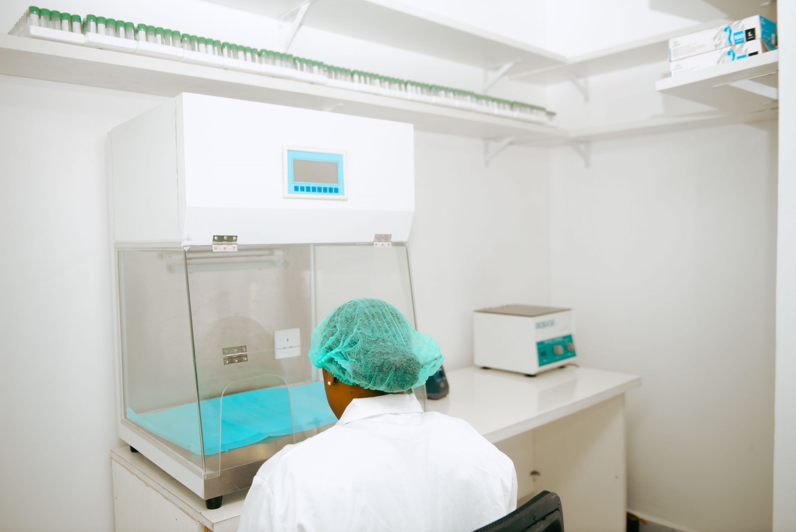 Professional DNA laboratory testing in Nigeria